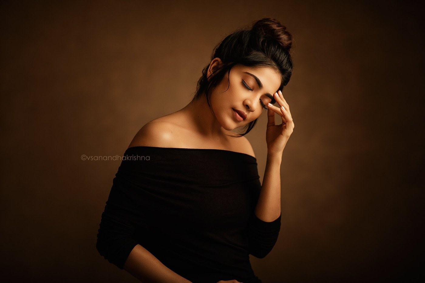 Ramya Subramanian's Stunning Outdoor & Indoor Looks