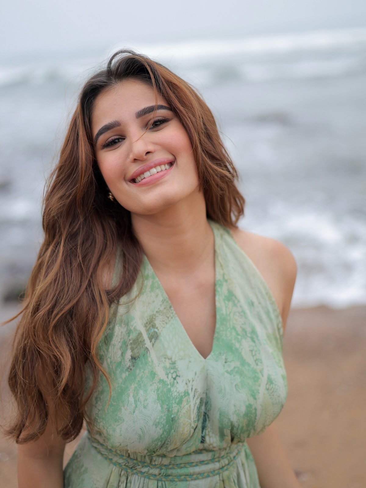 Rasha Thadani's Boho Beach Dreams: Effortless Style on the Coast