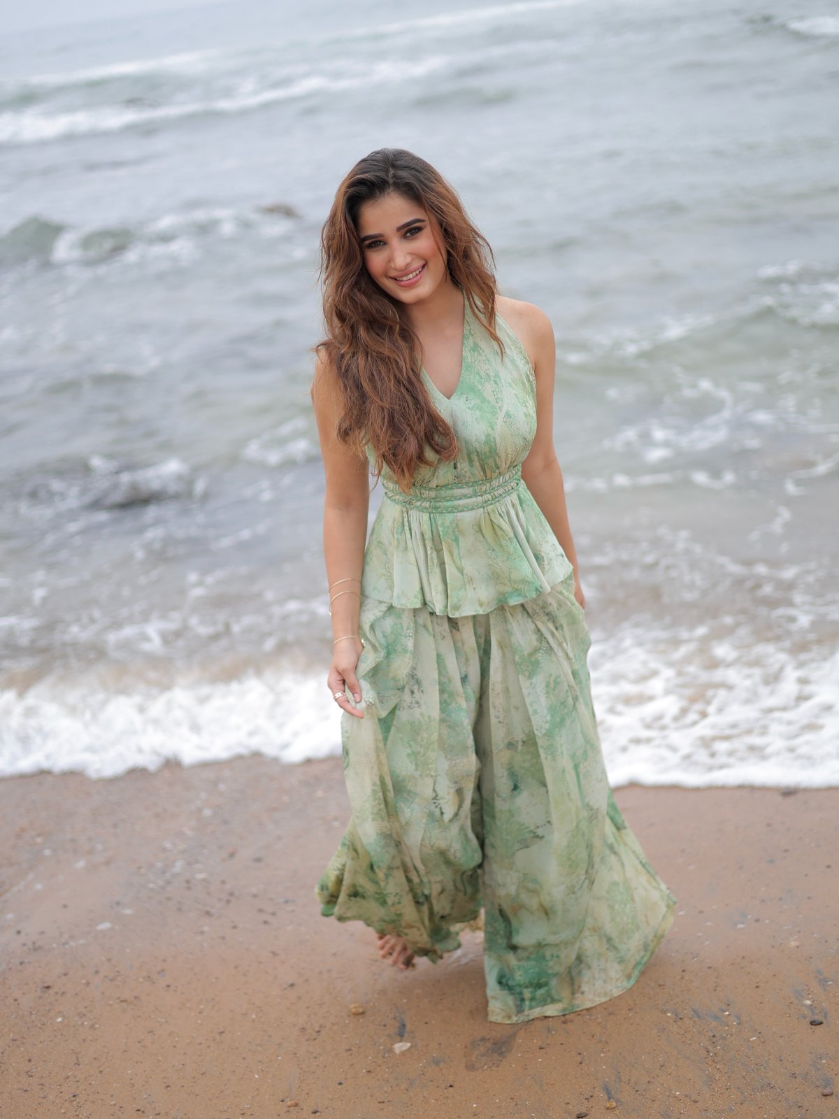 Rasha Thadani's Boho Beach Dreams: Effortless Style on the Coast