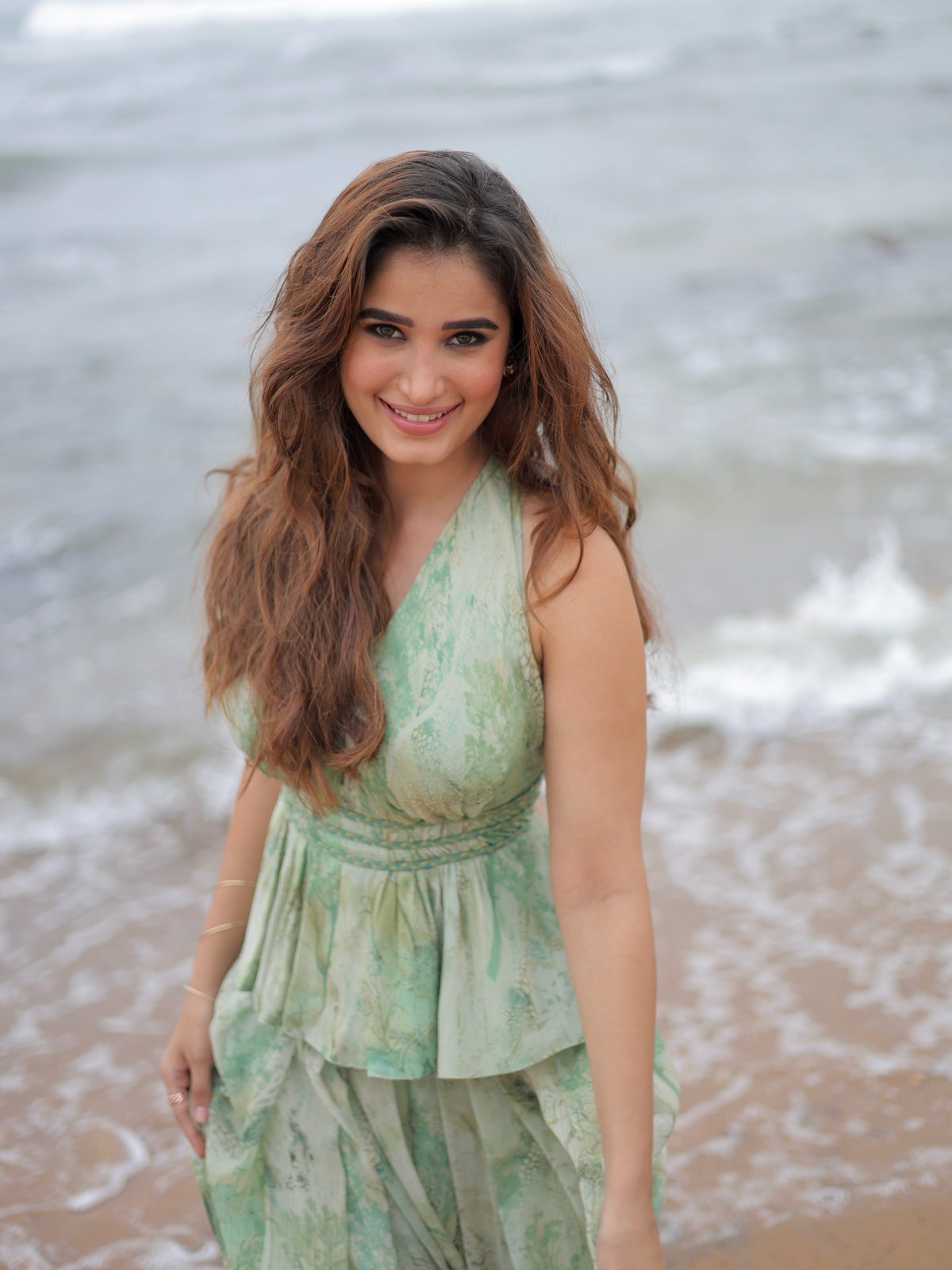 Rasha Thadani's Boho Beach Dreams: Effortless Style on the Coast