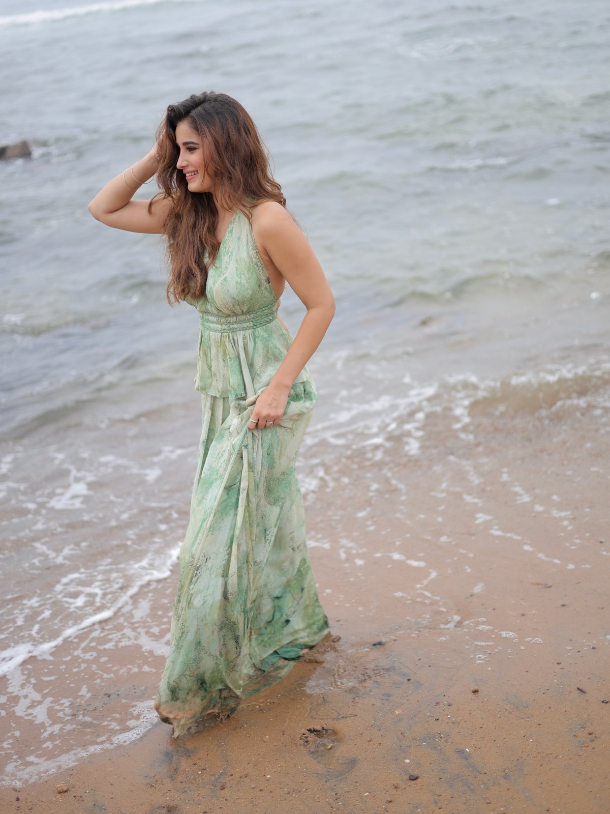 Rasha Thadani's Boho Beach Dreams: Effortless Style on the Coast