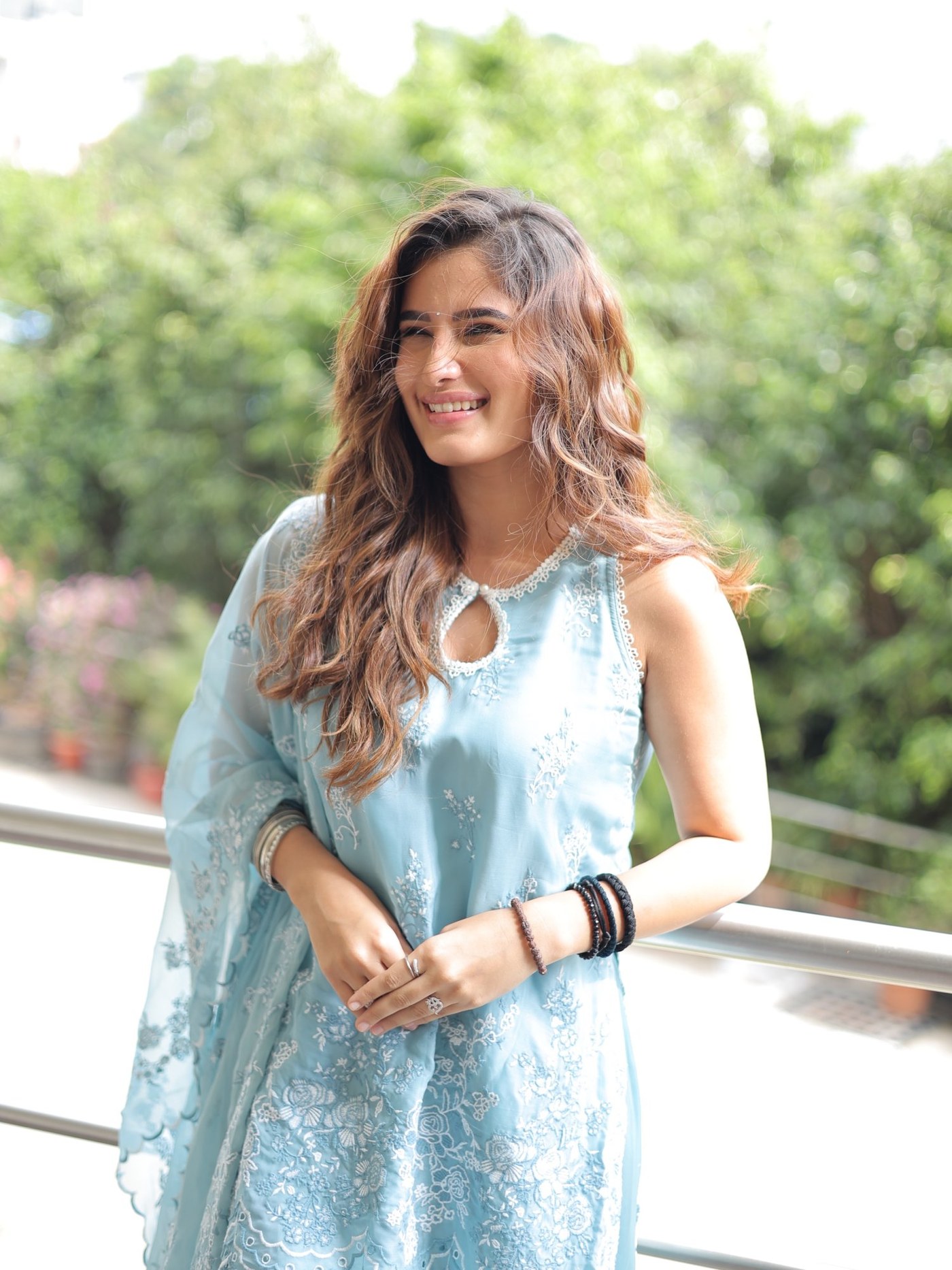 From Pastel Pastels to Chic Black: Rasha Thadani’s Effortless Style Versatility