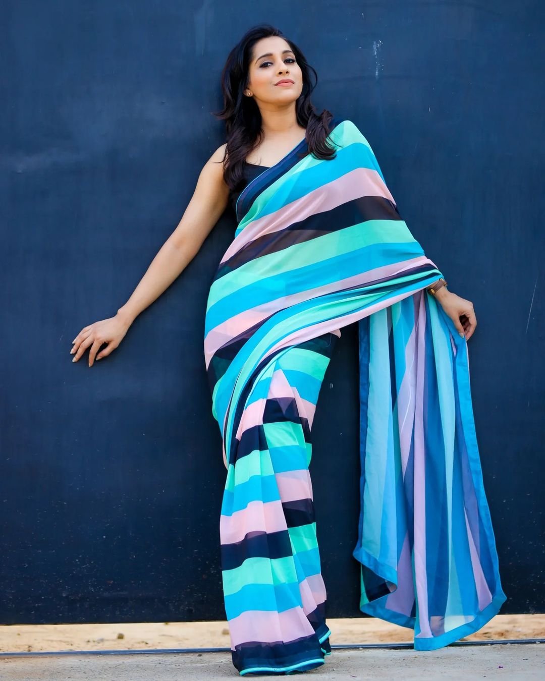Rashmi Gautam Gorgeous Traditional Saree Photos