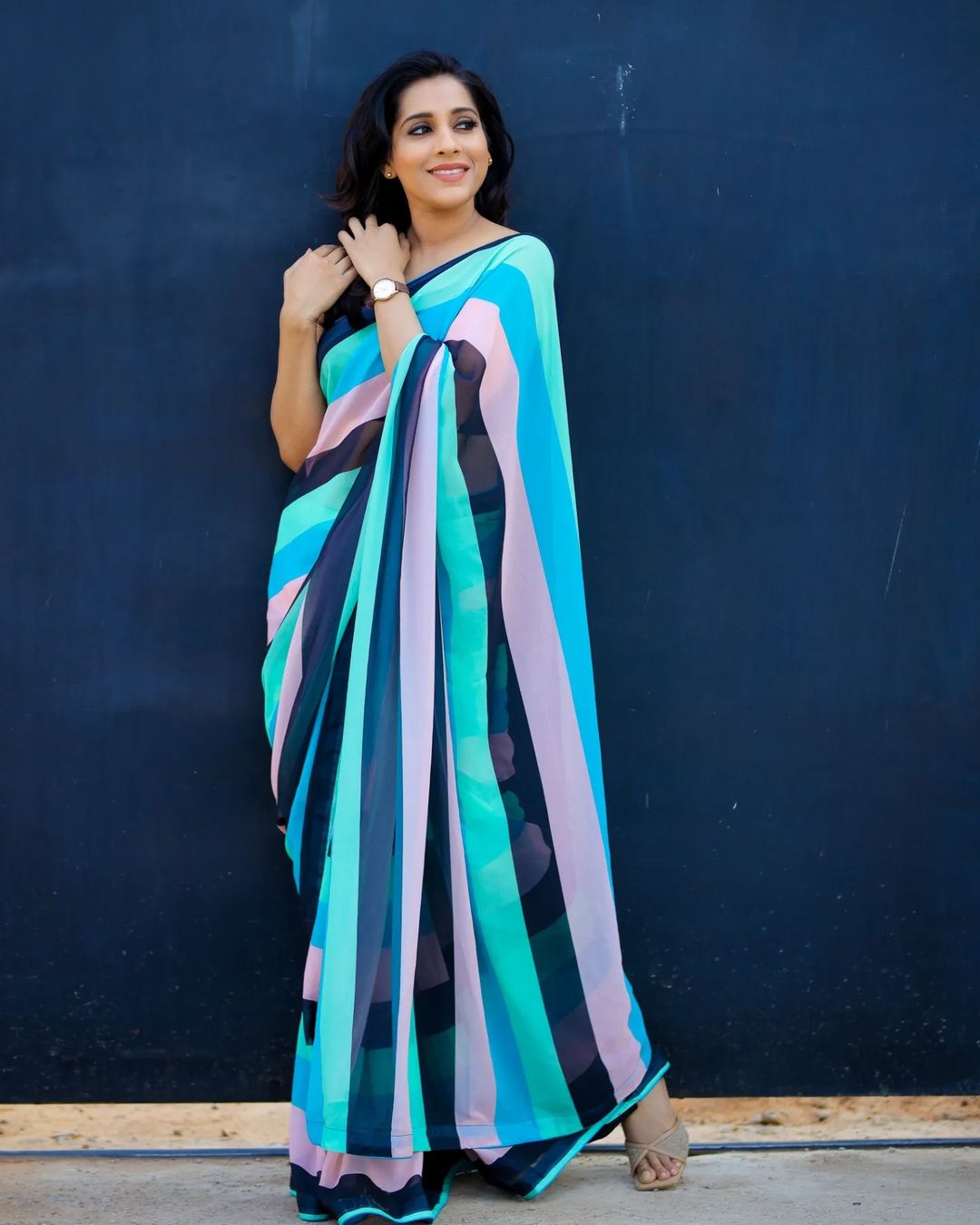Rashmi Gautam Gorgeous Traditional Saree Photos