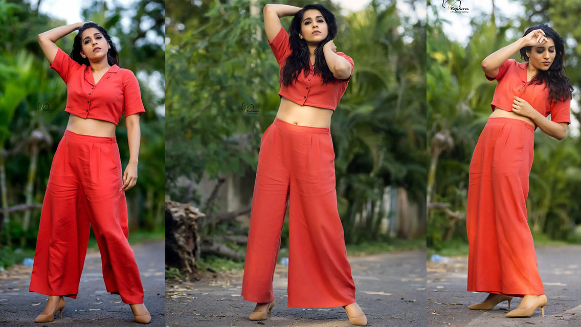 Rashmi Gautam Latest Glamour Photos and Fashion Looks