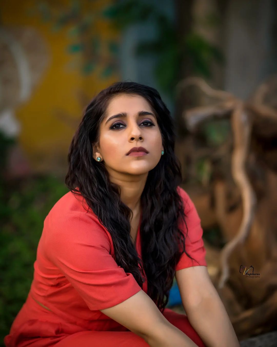 Rashmi Gautam Latest Glamour Photos and Fashion Looks