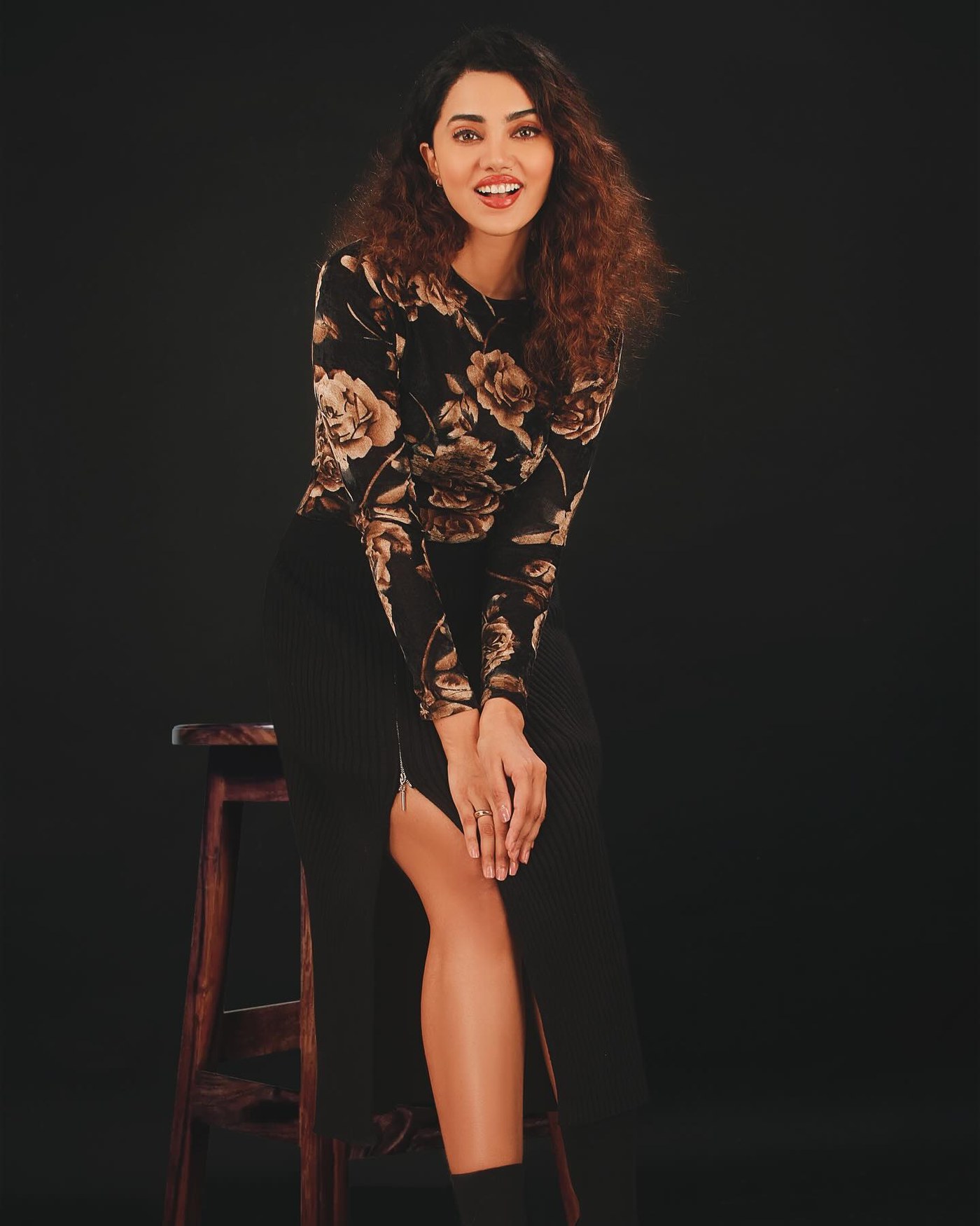 Ananya Raj's Stunning Versatility: From Beach Chic to Studio Glamour