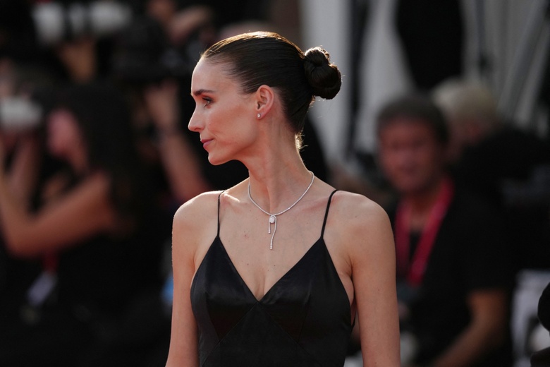 Rooney Mara's Effortless Chic Glow at Venice Film Festival