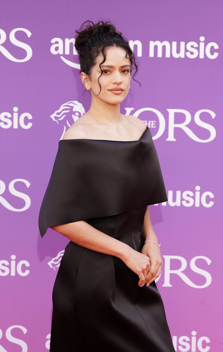 Rosalia Steals the Spotlight at Ivor Novello Awards with Stunning Glamour