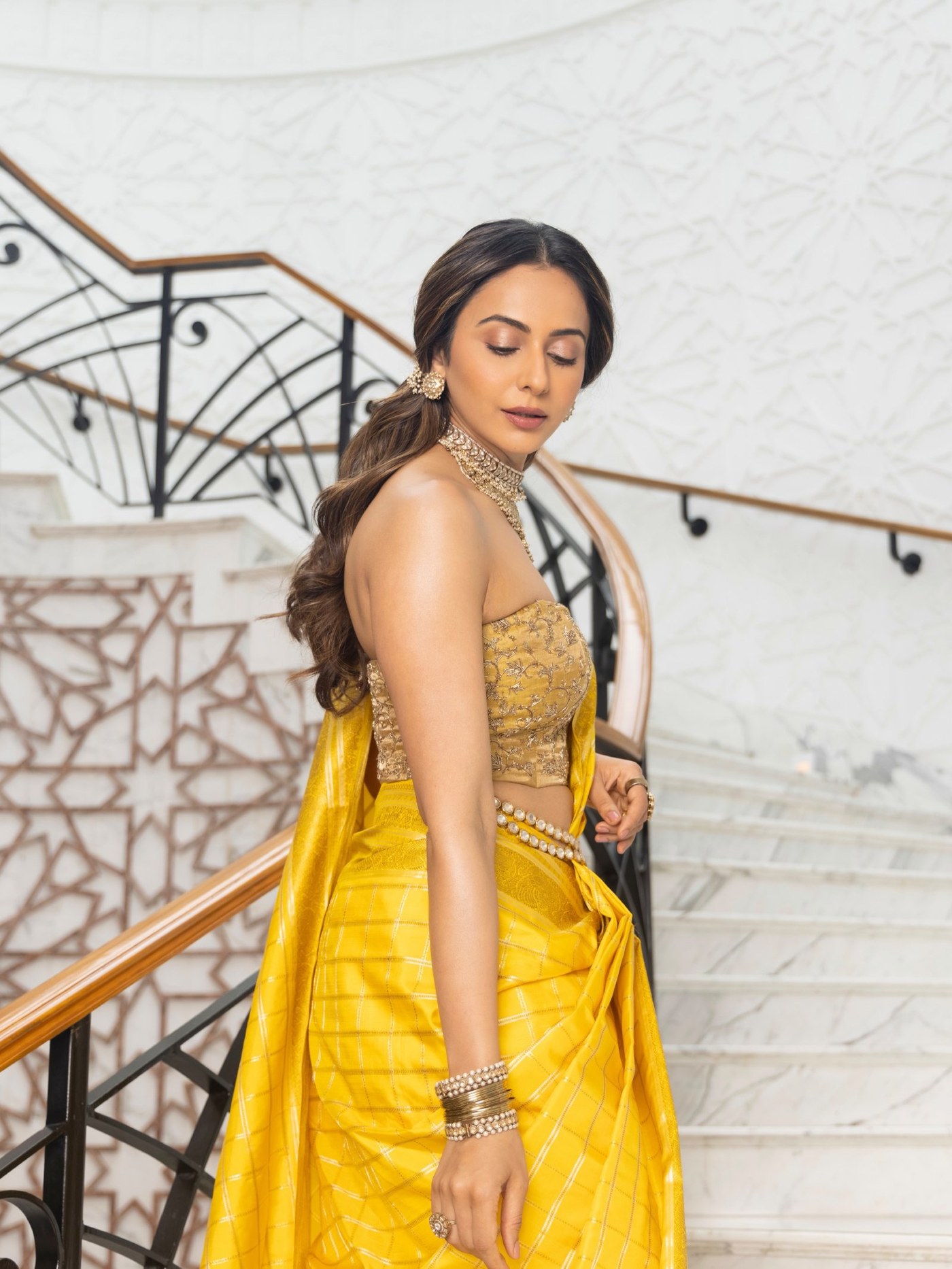 Rakul Preet Singh Radiates Royal Elegance in Sunshine Yellow Saree
