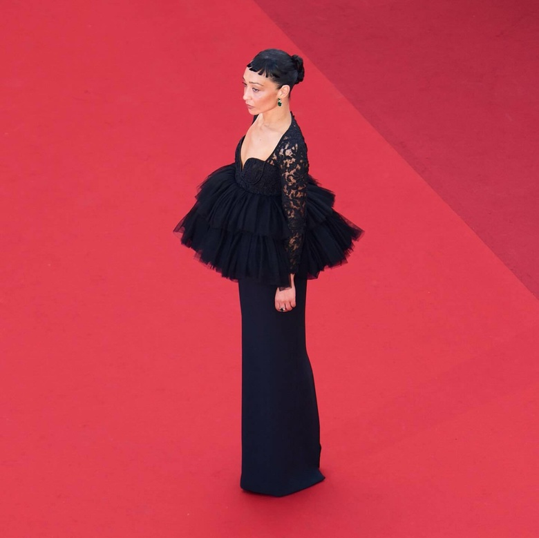 Ruth Negga Steals the Show: Cannes Glamour and Cinematic Radiance!