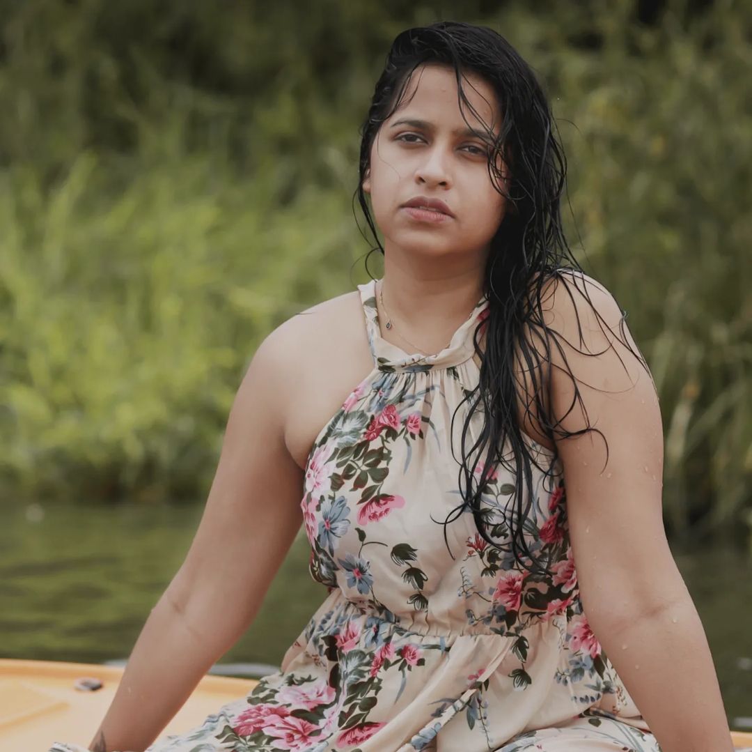 Sadhika Venugopal Latest Photos Stunning Glamour Gallery