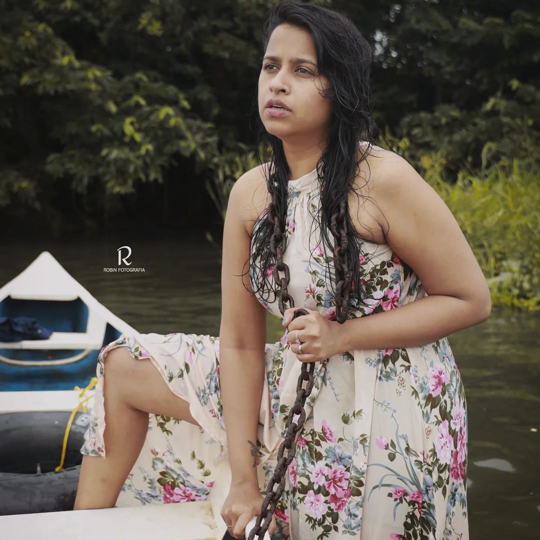 Sadhika Venugopal Latest Photos Stunning Glamour Gallery