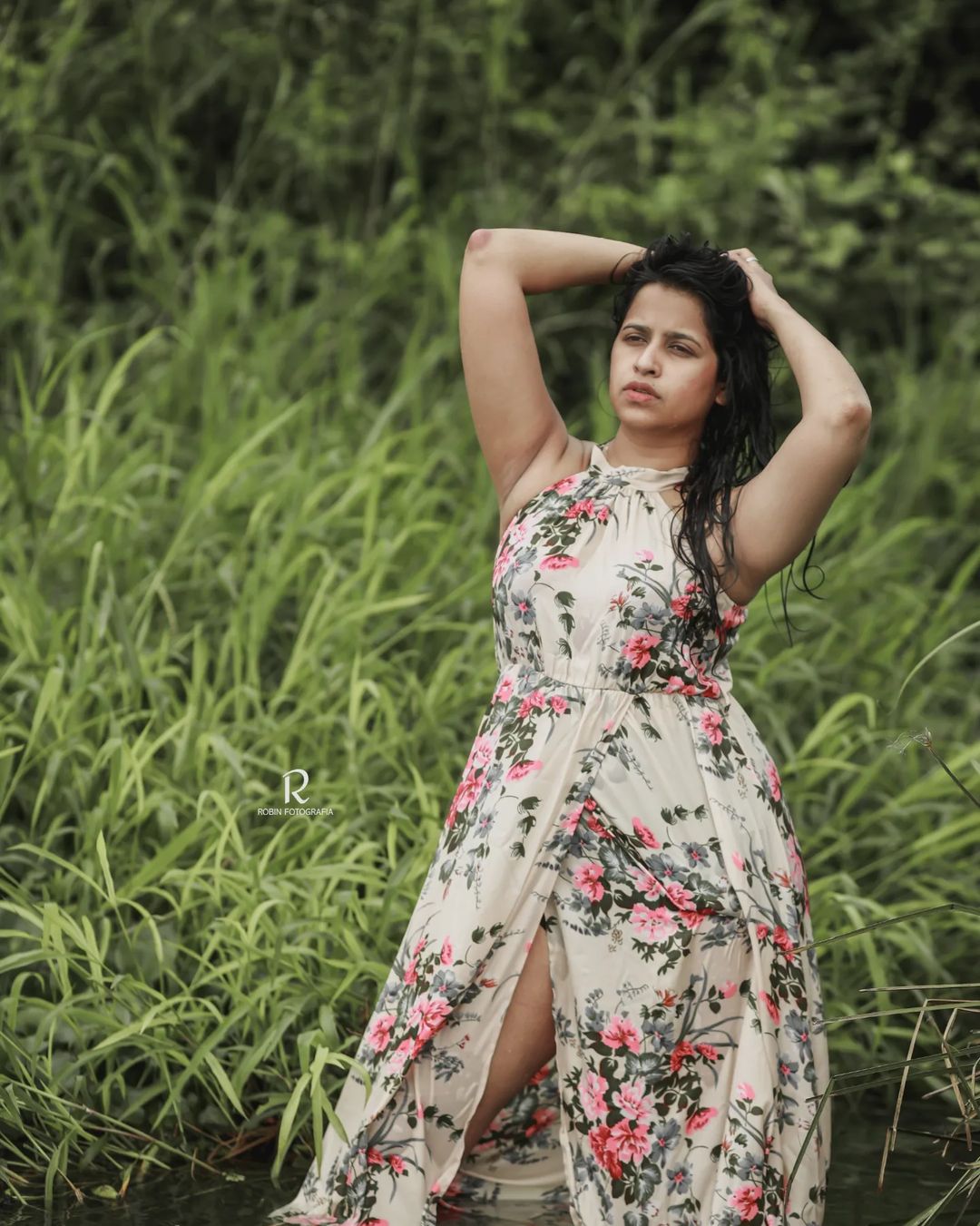 Sadhika Venugopal Latest Photos Stunning Glamour Gallery