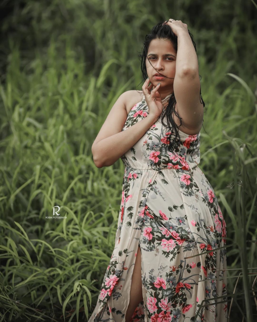 Sadhika Venugopal Latest Photos Stunning Glamour Gallery