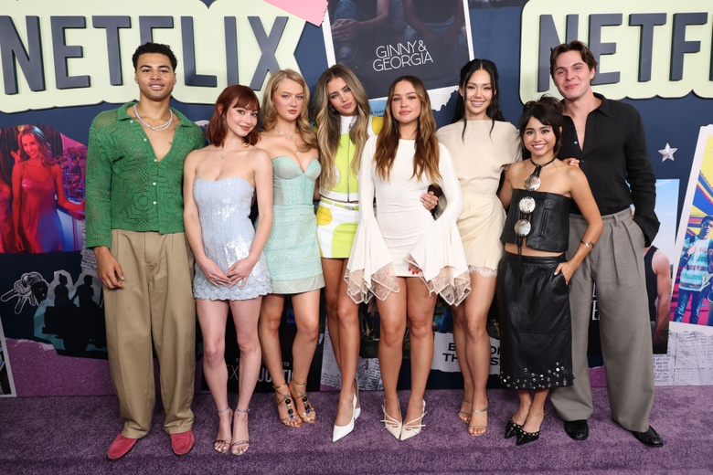 Sadie Stanley Steals the Spotlight at Los Angeles Bash
