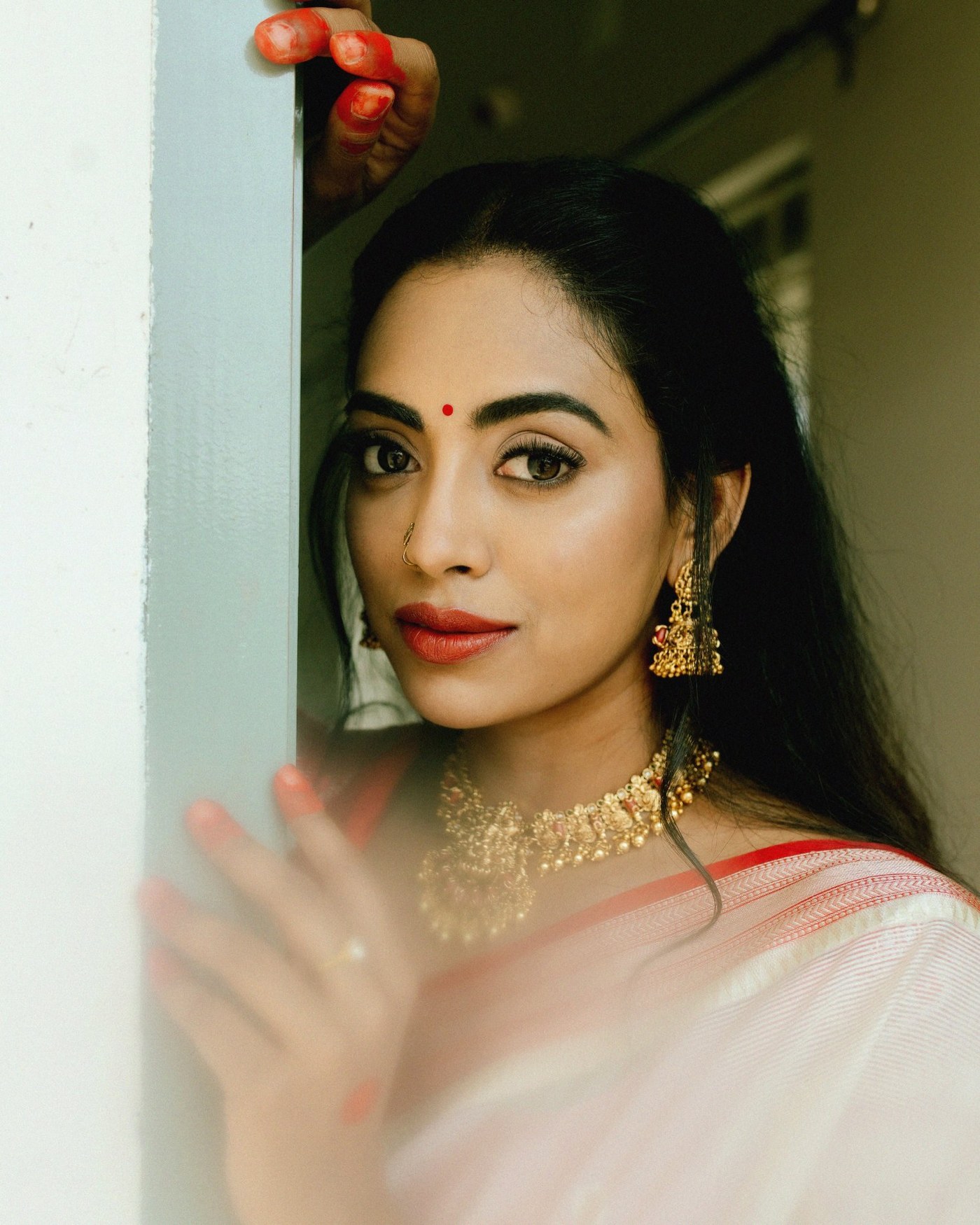 Sai Kamakshi Bhaskarla Owns Ethnic Grace in Regal Saree Ensemble