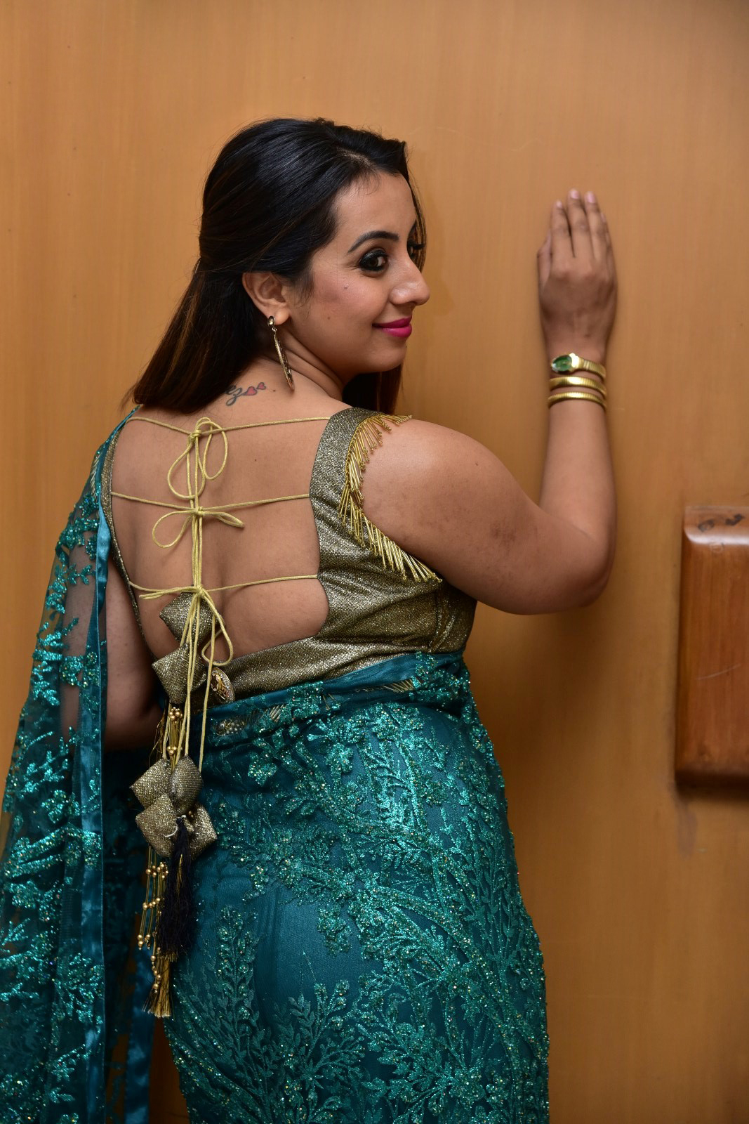 Sajjanaa Galrani Stunning Latest Saree Photoshoot Collection