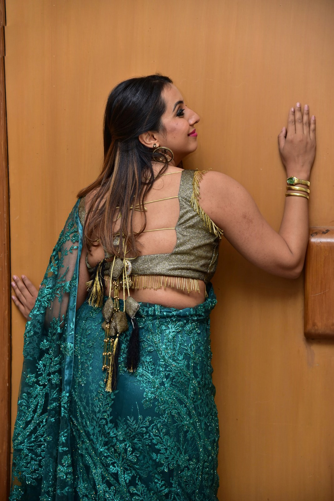 Sajjanaa Galrani Stunning Latest Saree Photoshoot Collection