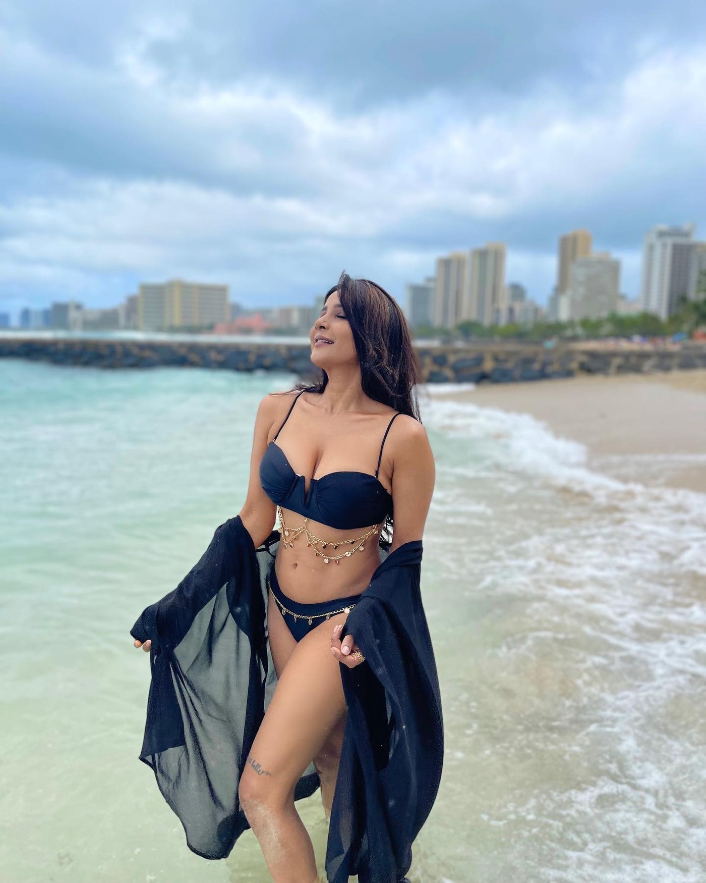 Sakshi Agarwal Stunning Bikini Photos Indian Actress Glamour