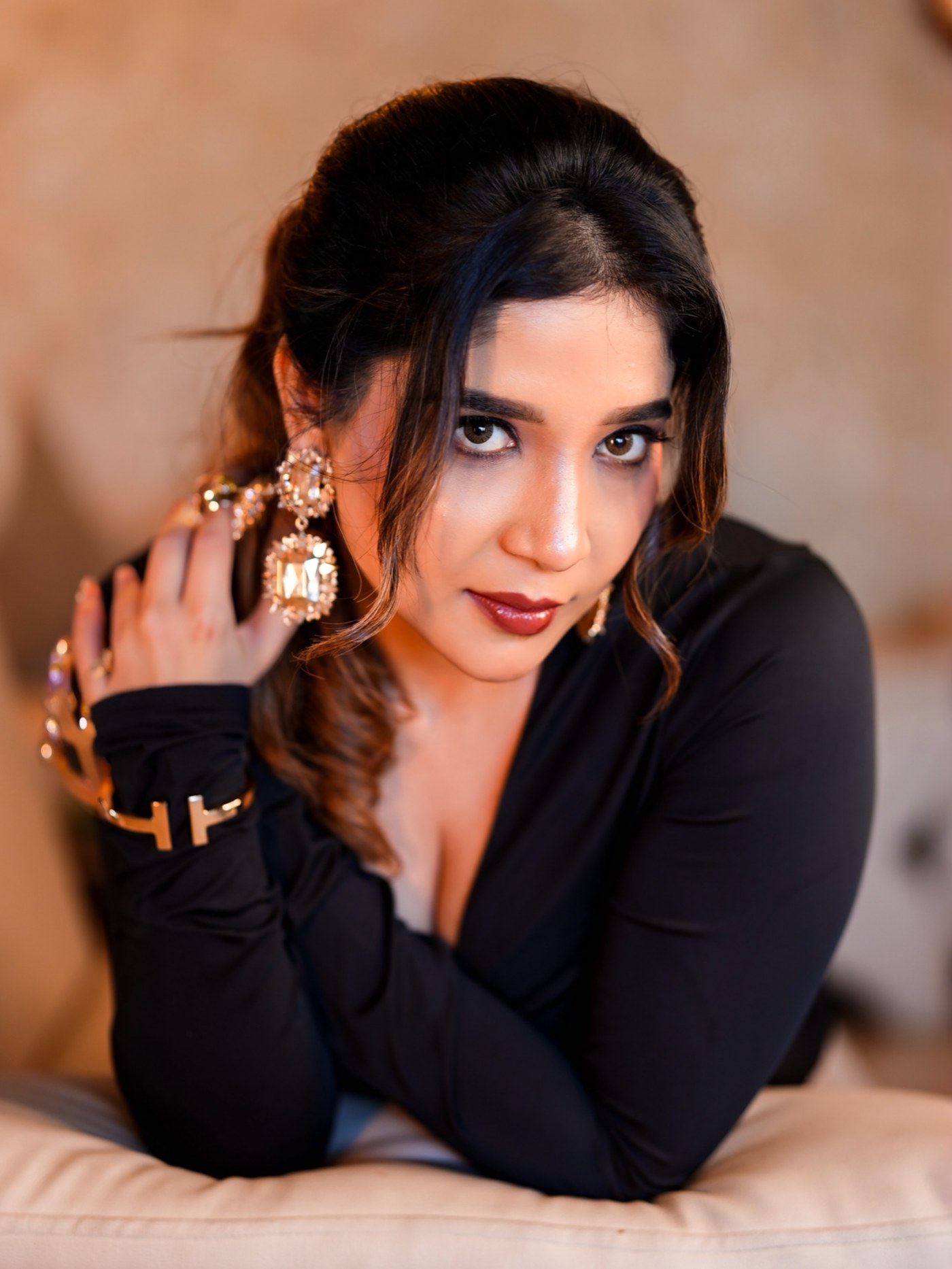 Sakshi Agarwal's Bold Black Look: A Statement of Self-Discovery and Power