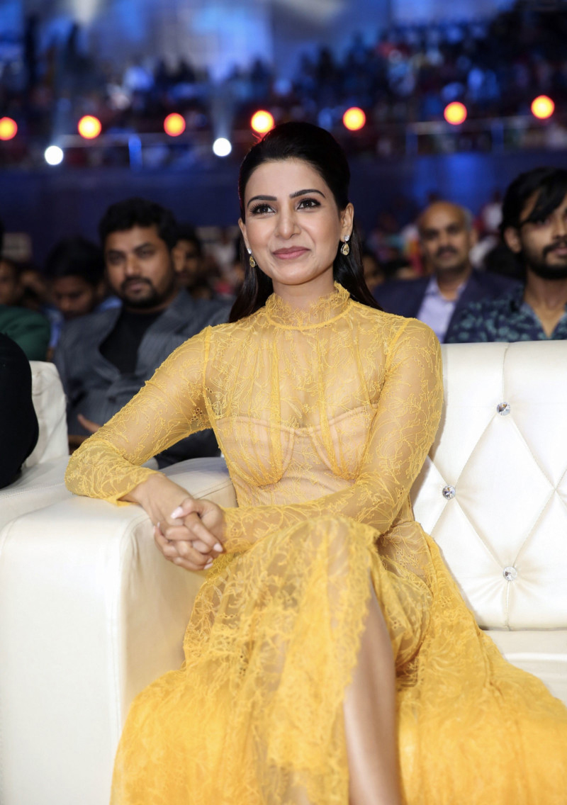 Samantha Akkineni's Stunning Yellow Ensemble Gallery