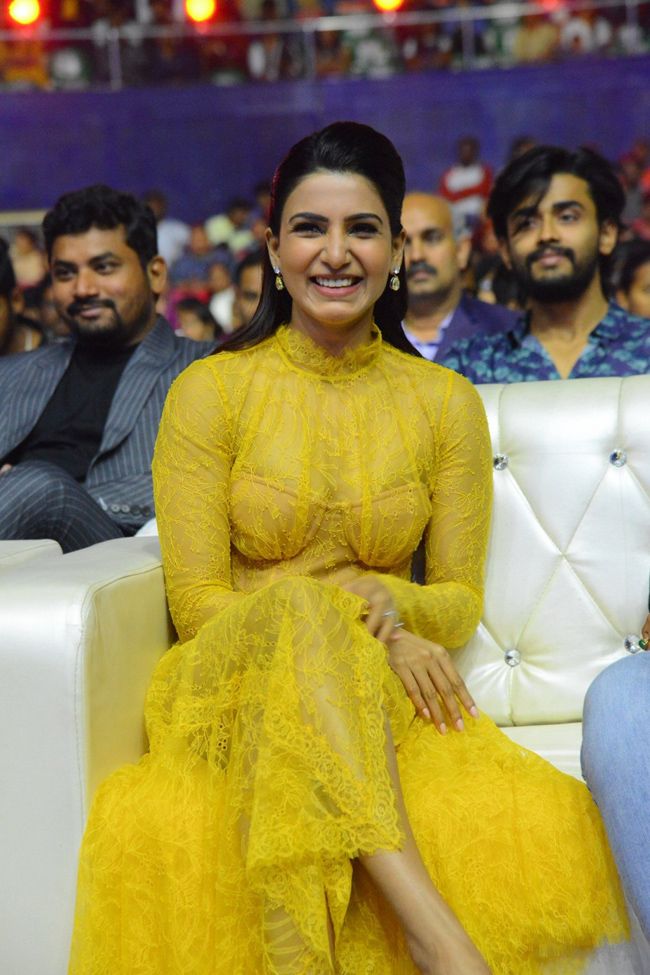 Samantha Akkineni's Stunning Yellow Ensemble Gallery