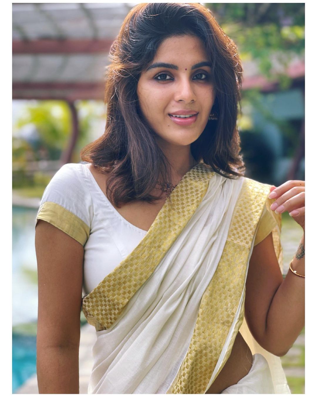Samyuktha Menon's Golden Radiance: Outdoor Elegance