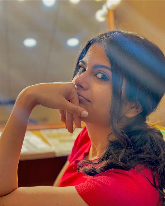 Sanjana K's Stunning Outdoor & Indoor Looks
