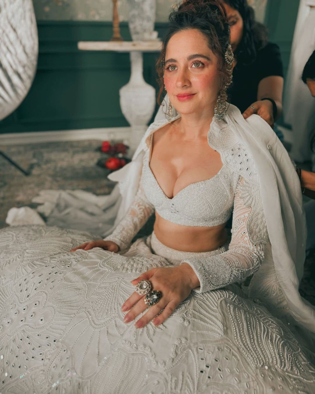 Sanjeeda Shaikh's Chic Look Steals Spotlight!