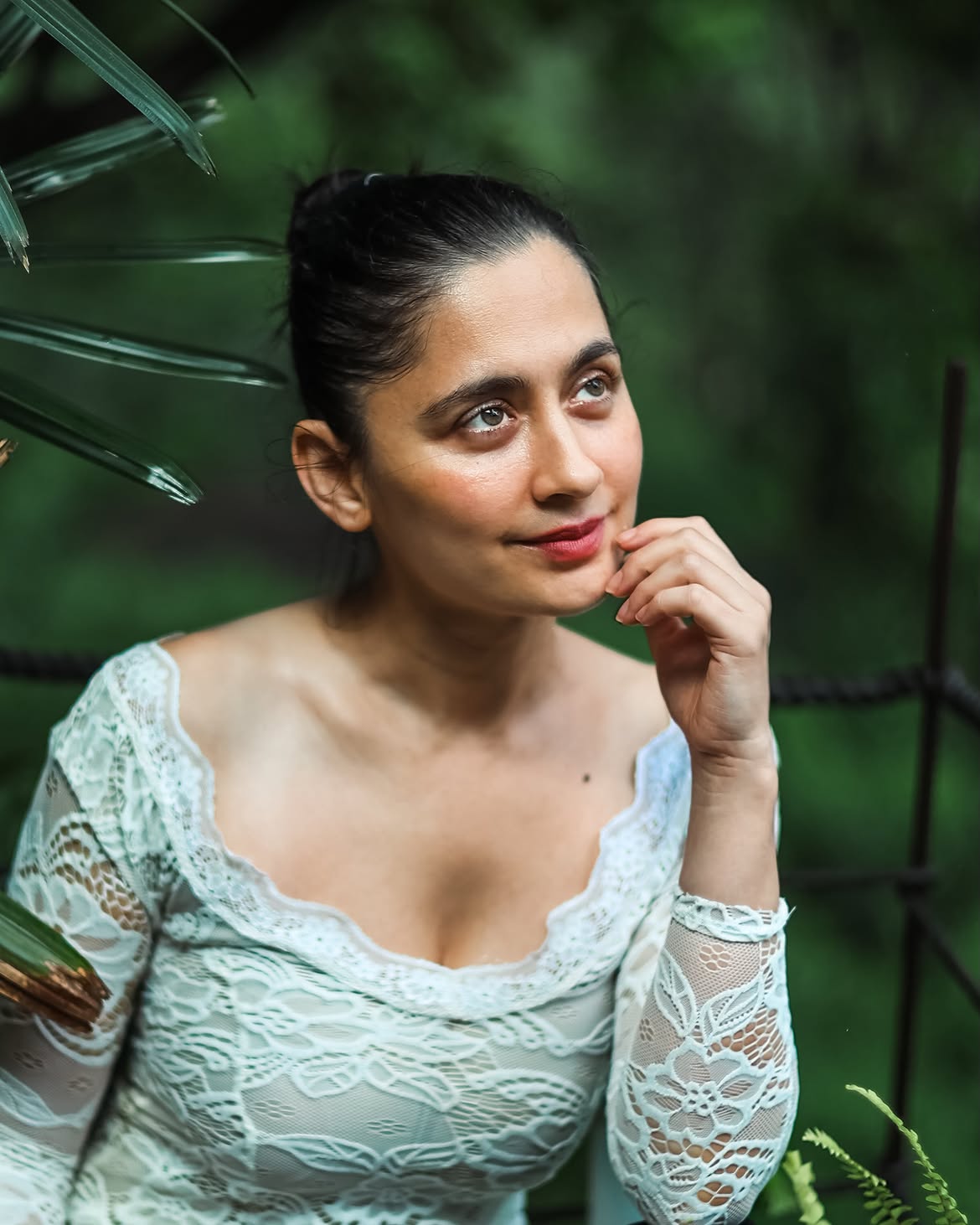 Sanjeeda Shaikh's Chic Look Steals Spotlight!