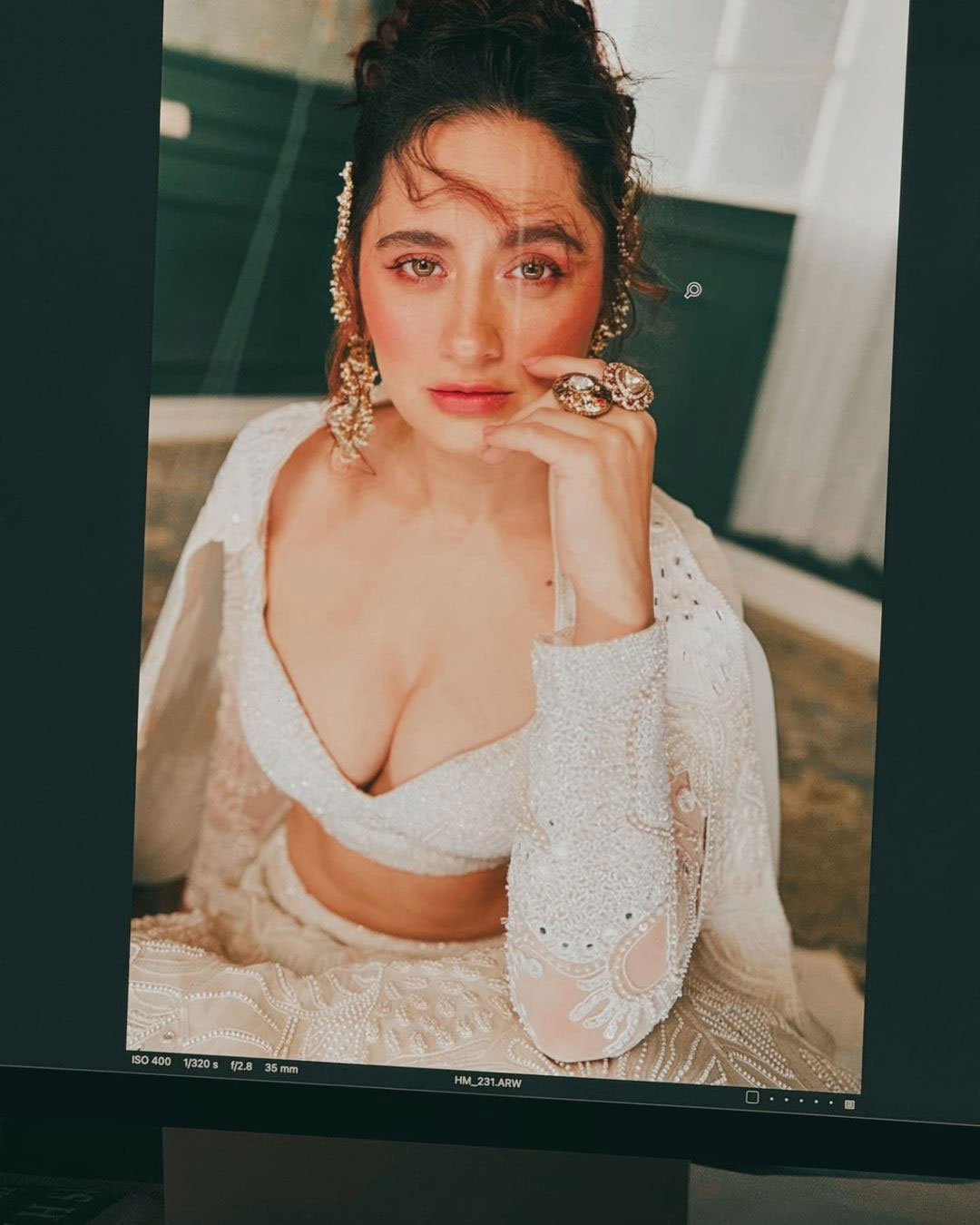 Sanjeeda Shaikh's Chic Look Steals Spotlight!