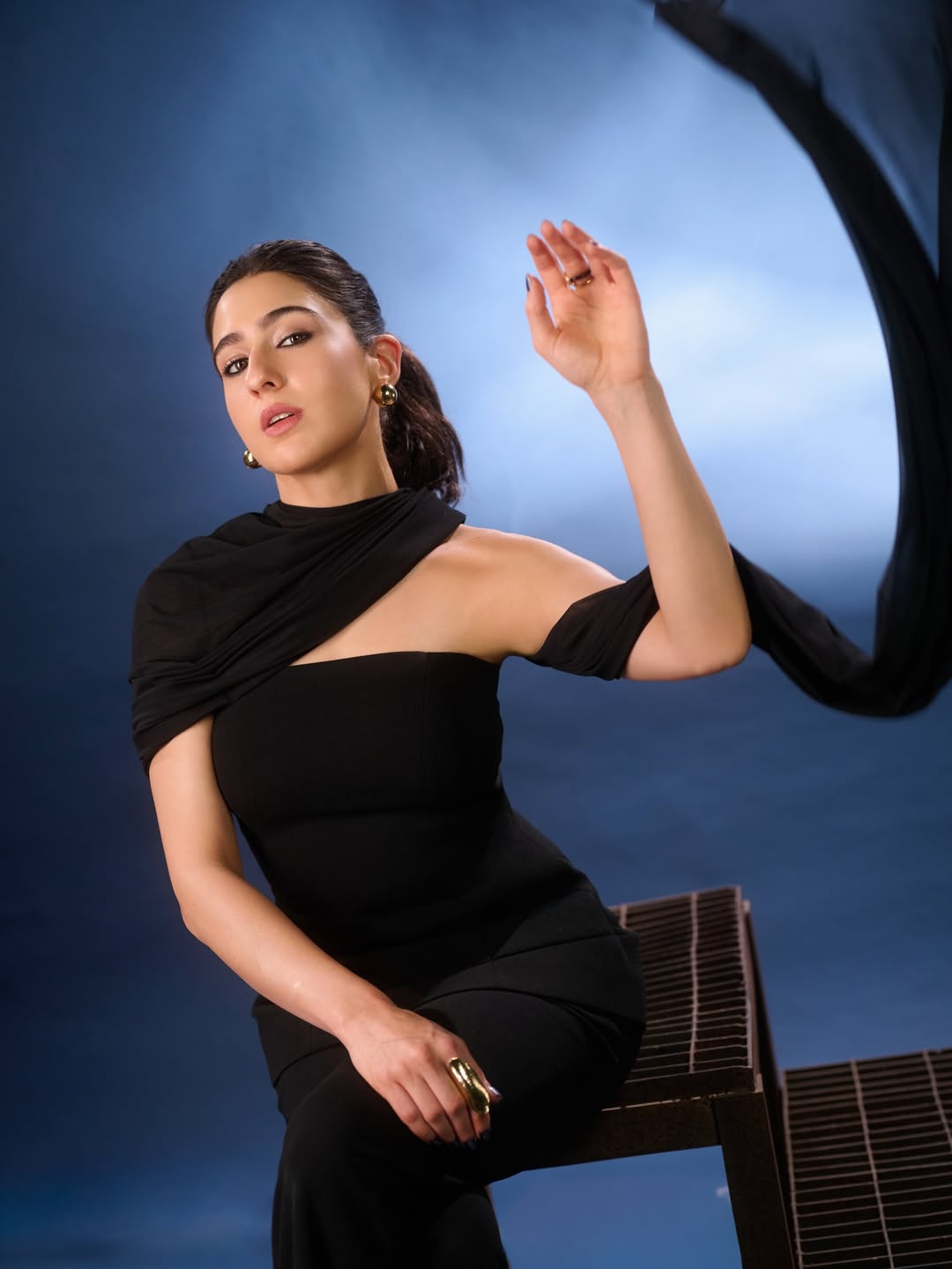 Sara Ali Khan's Draped Elegance: Black & Blue Studio Shots