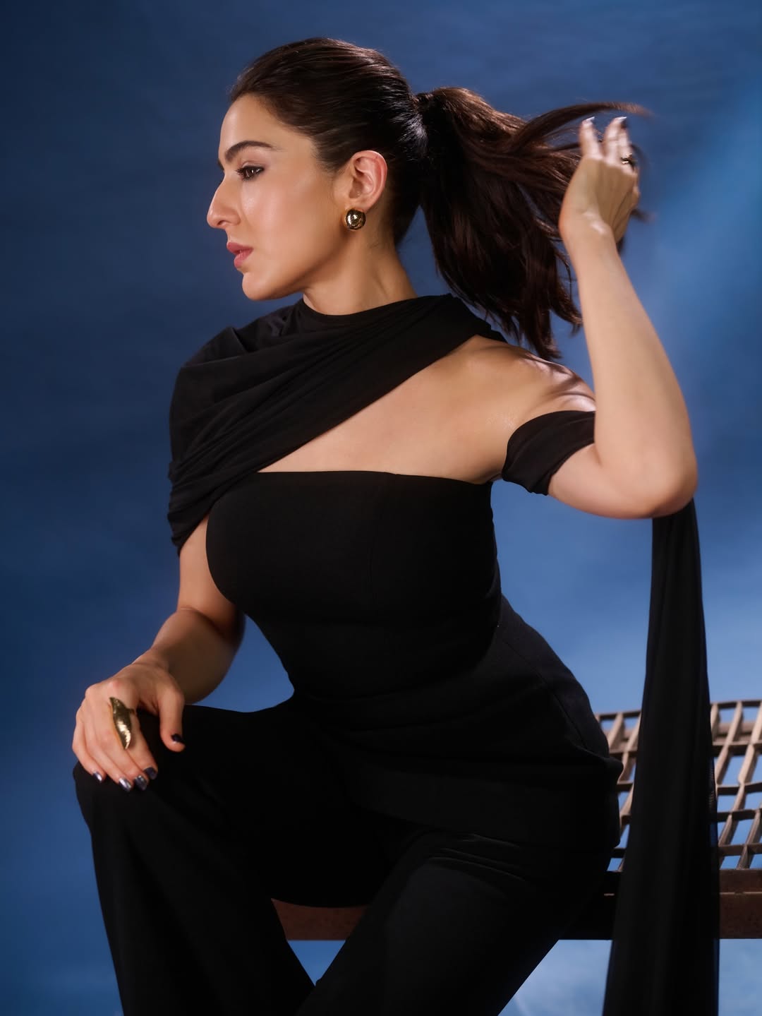 Sara Ali Khan's Draped Elegance: Black & Blue Studio Shots