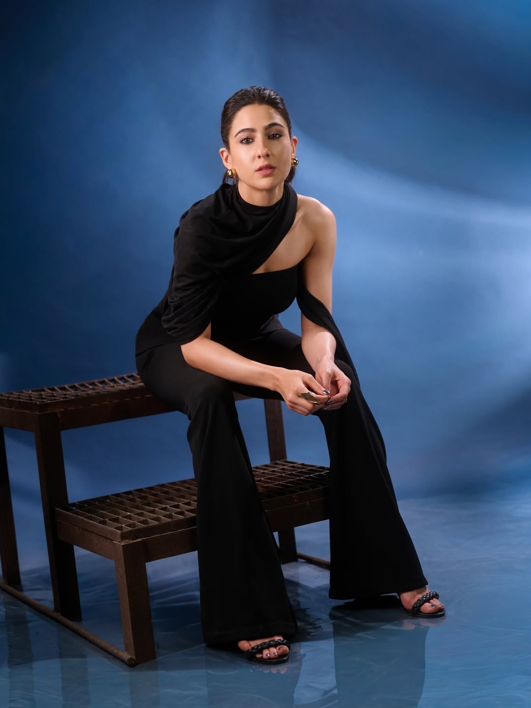 Sara Ali Khan's Draped Elegance: Black & Blue Studio Shots