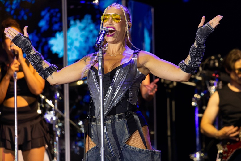 Sarah Connor’s Stellar Style and Spotlight Moment at the Moon and Stars Festival
