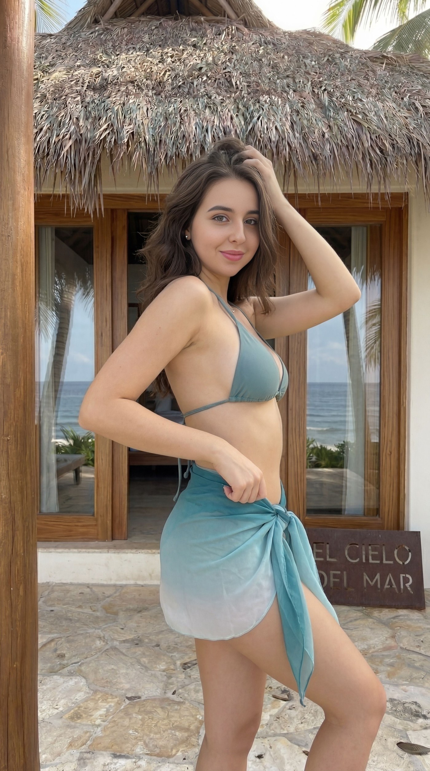 Sassy Maaya’s Effortless Beach Chic: Serving Waves of Playful Glamour!