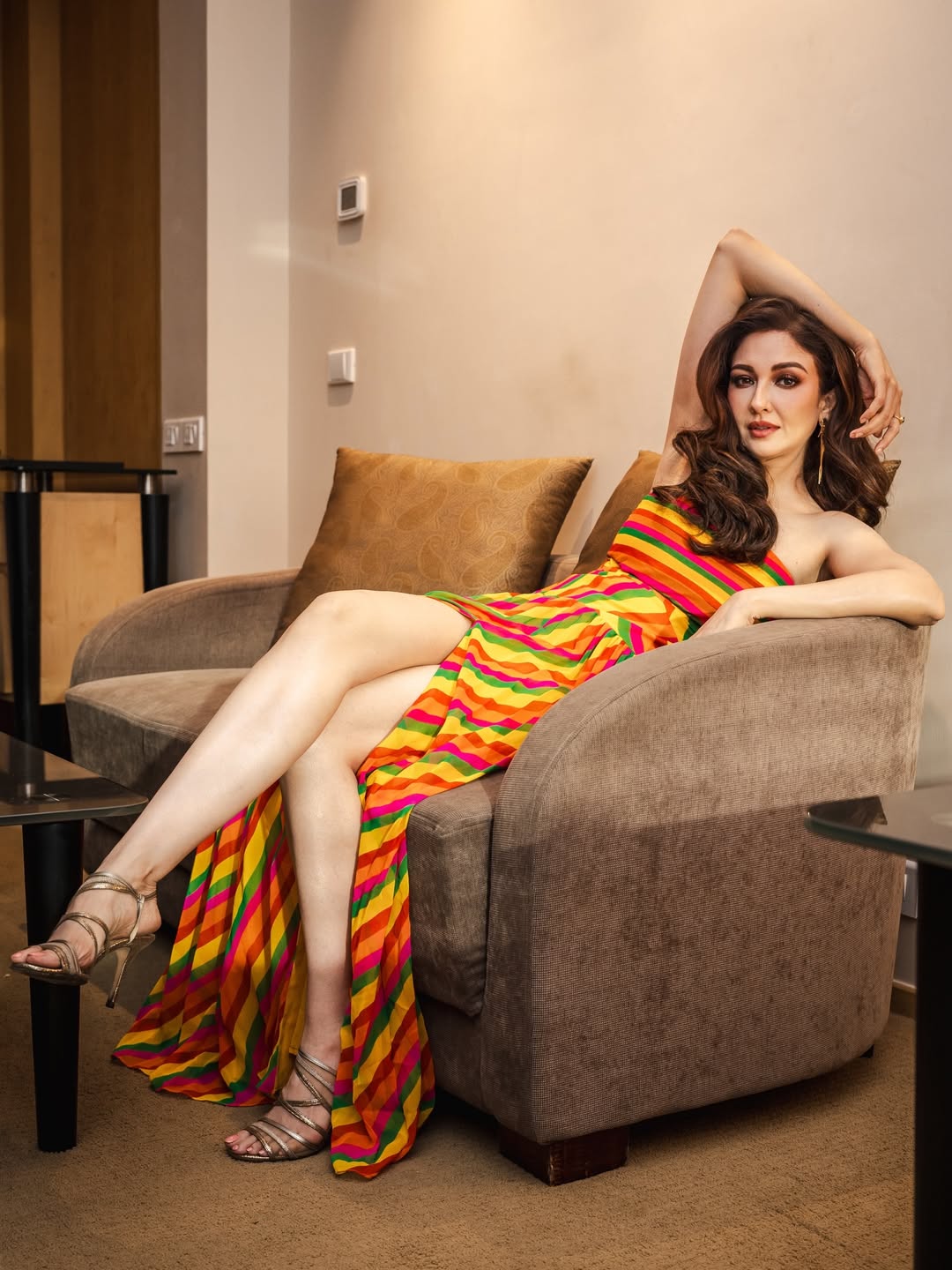 Saumya Tandon's Vibrant Style: A Photo Gallery