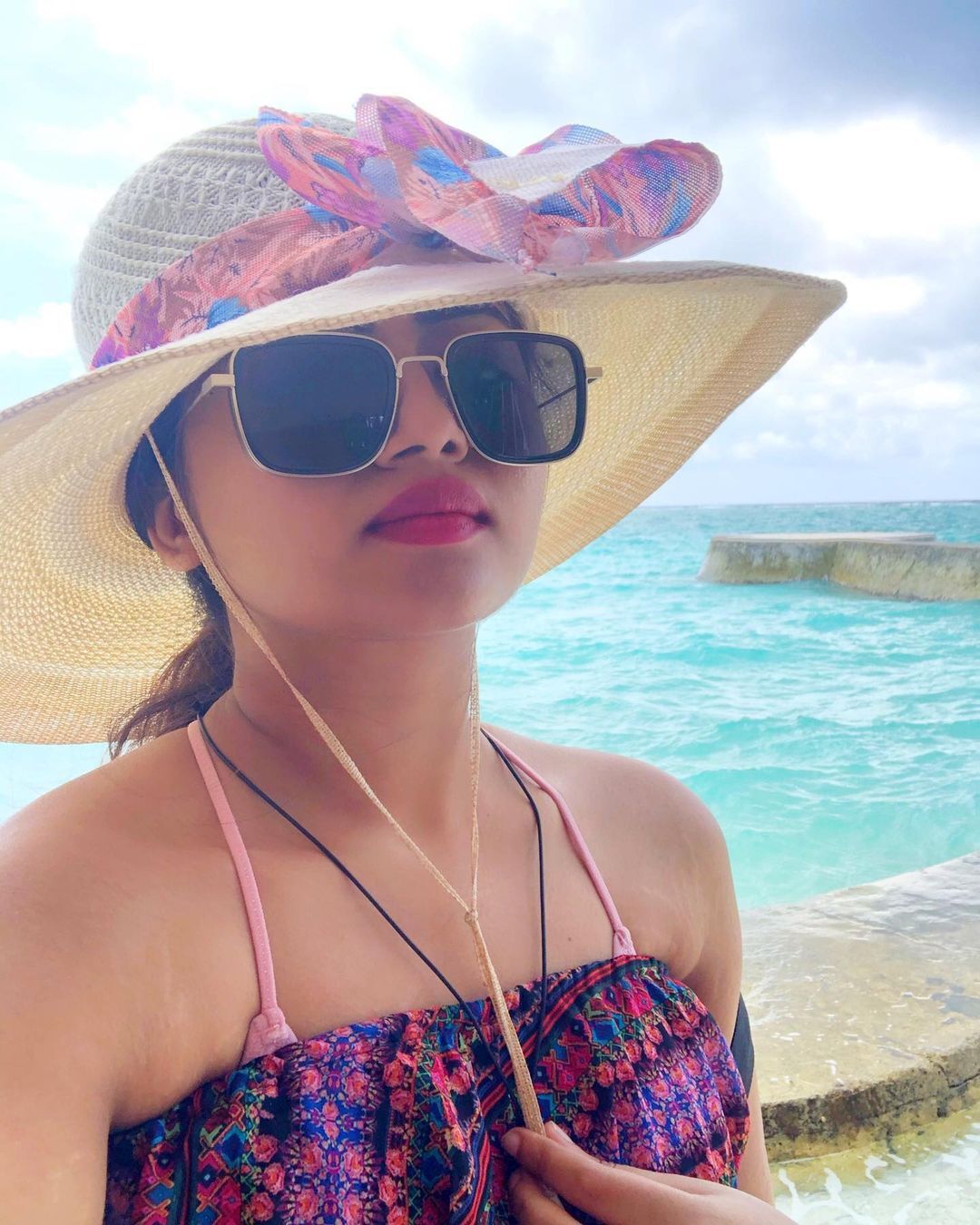 Shalin Zoya's Stunning Ensemble: A Look of Grace