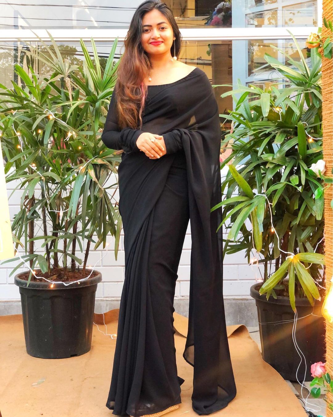 Shalin Zoya's Stunning Ensemble: A Look of Grace
