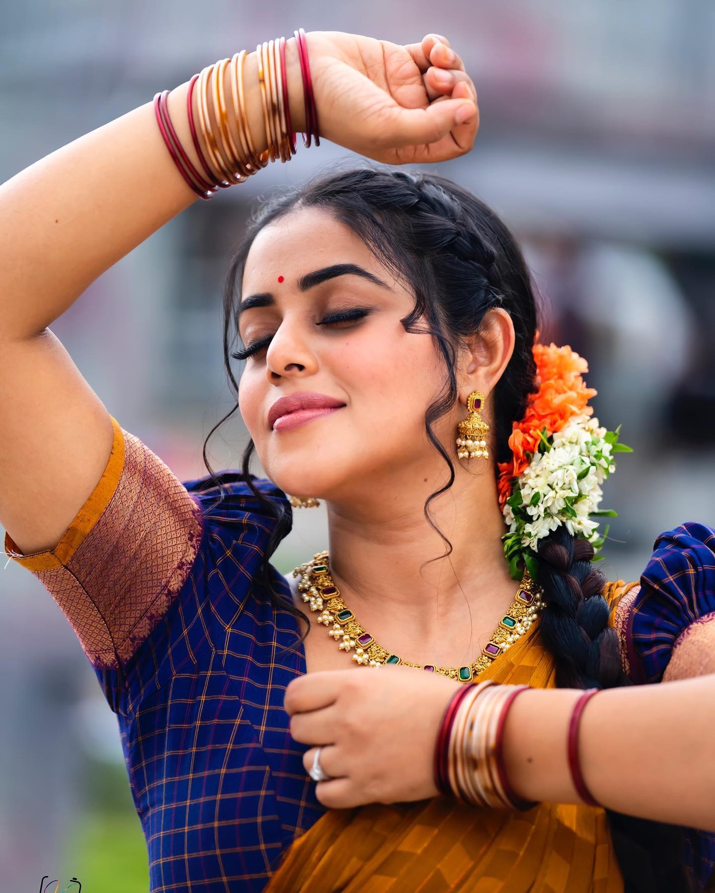 Shamna Kasim Purnaa Latest Saree Stills Glamour