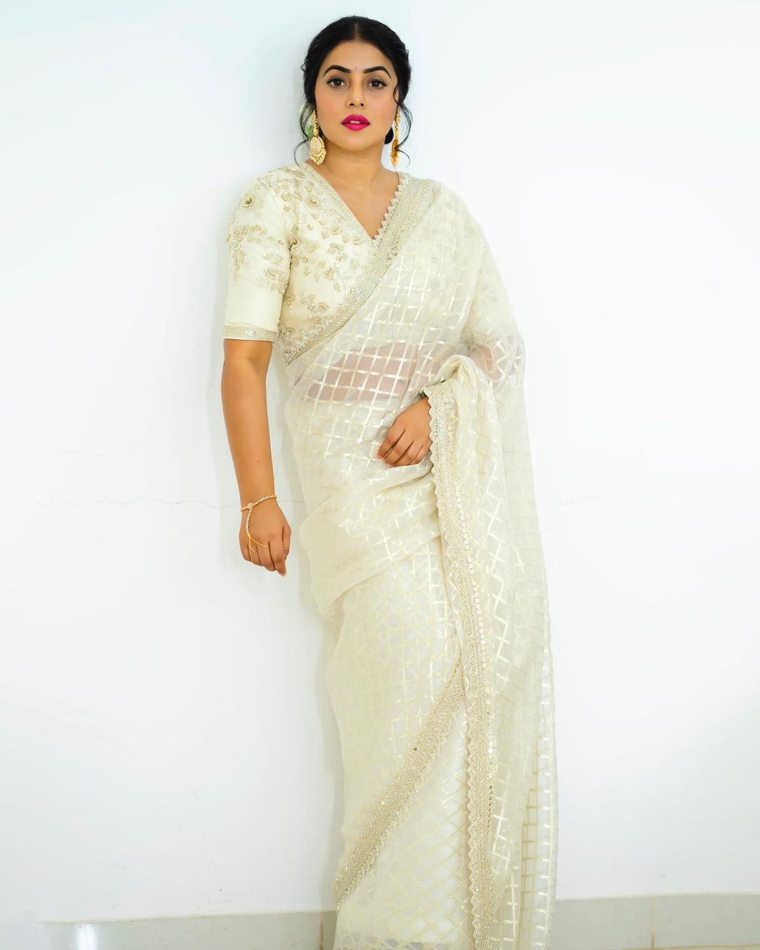 Shamna Kasim Purnaa Stunning Saree Photos You Must See