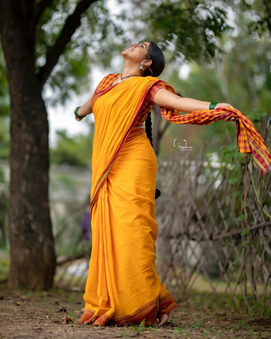 Shamna Kasim's Saffron Splendor: A Natural Beauty