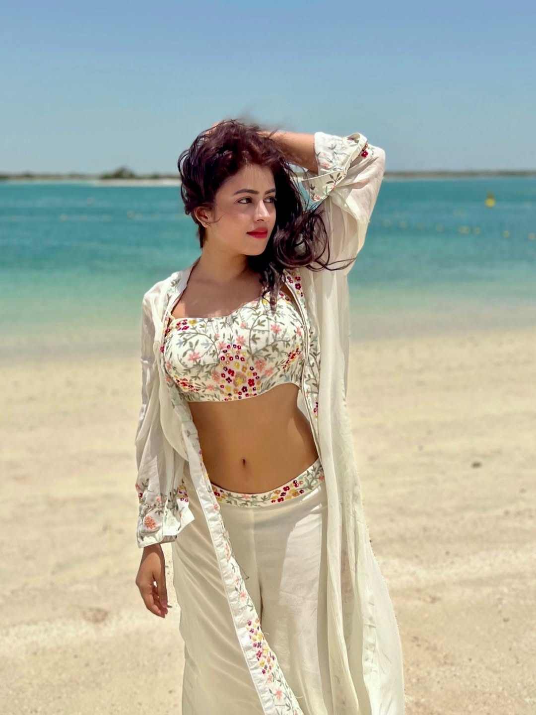 Shobhita Rana's Gold Sparkle Steals the Show!