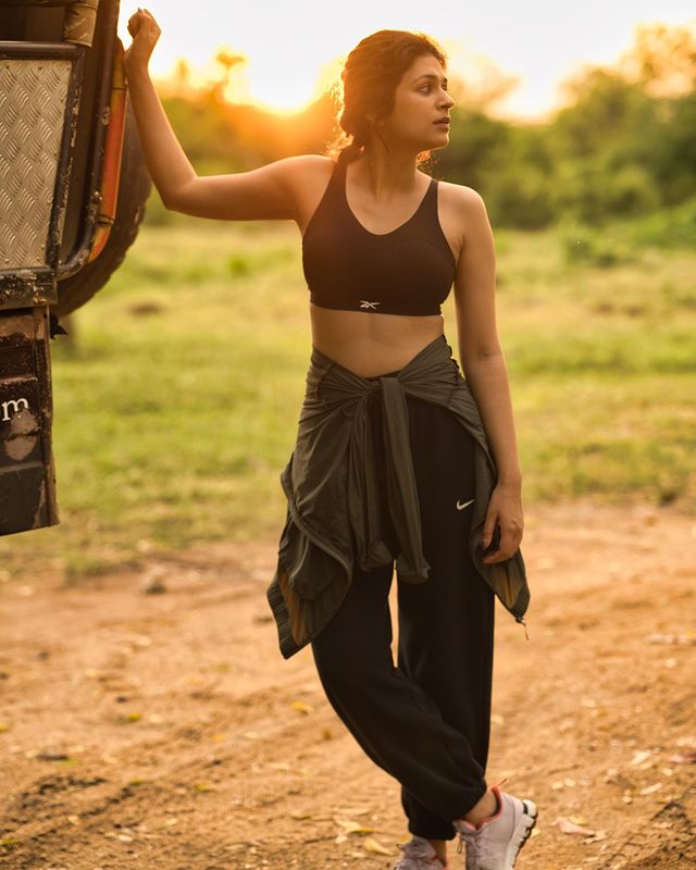 Shraddha Das Latest Photos Showcasing Stunning Style