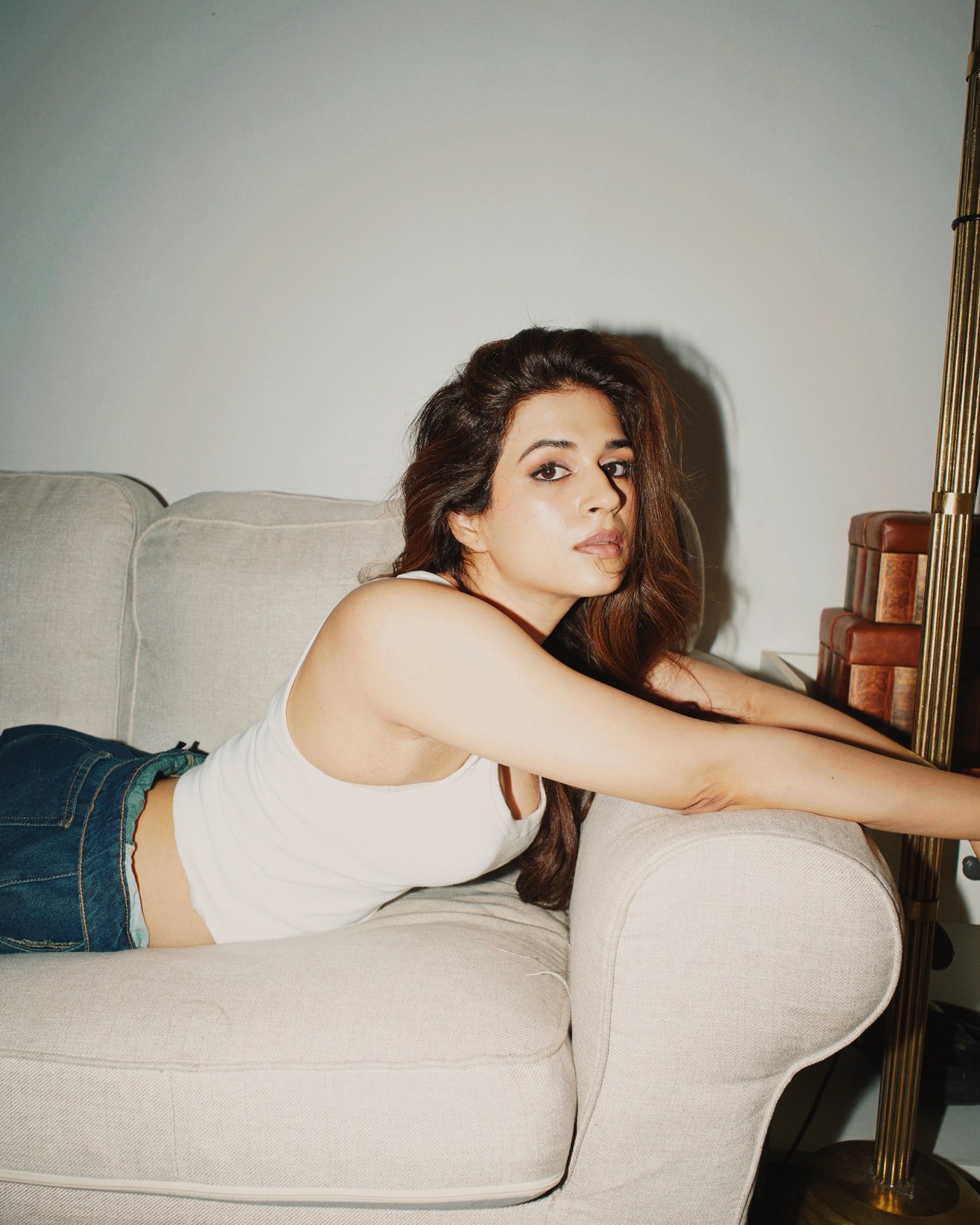 Shraddha Das Masters Effortless Chic in Minimalist White Moments
