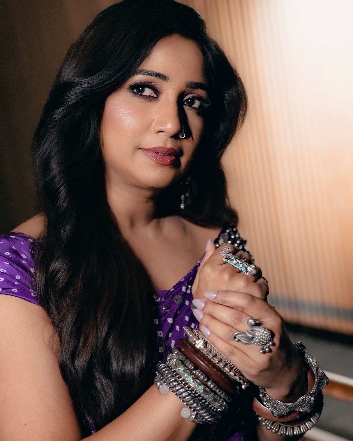 Shreya Ghoshal radiates ethereal grace in a beautiful dreamy purple ethnic ensemble.