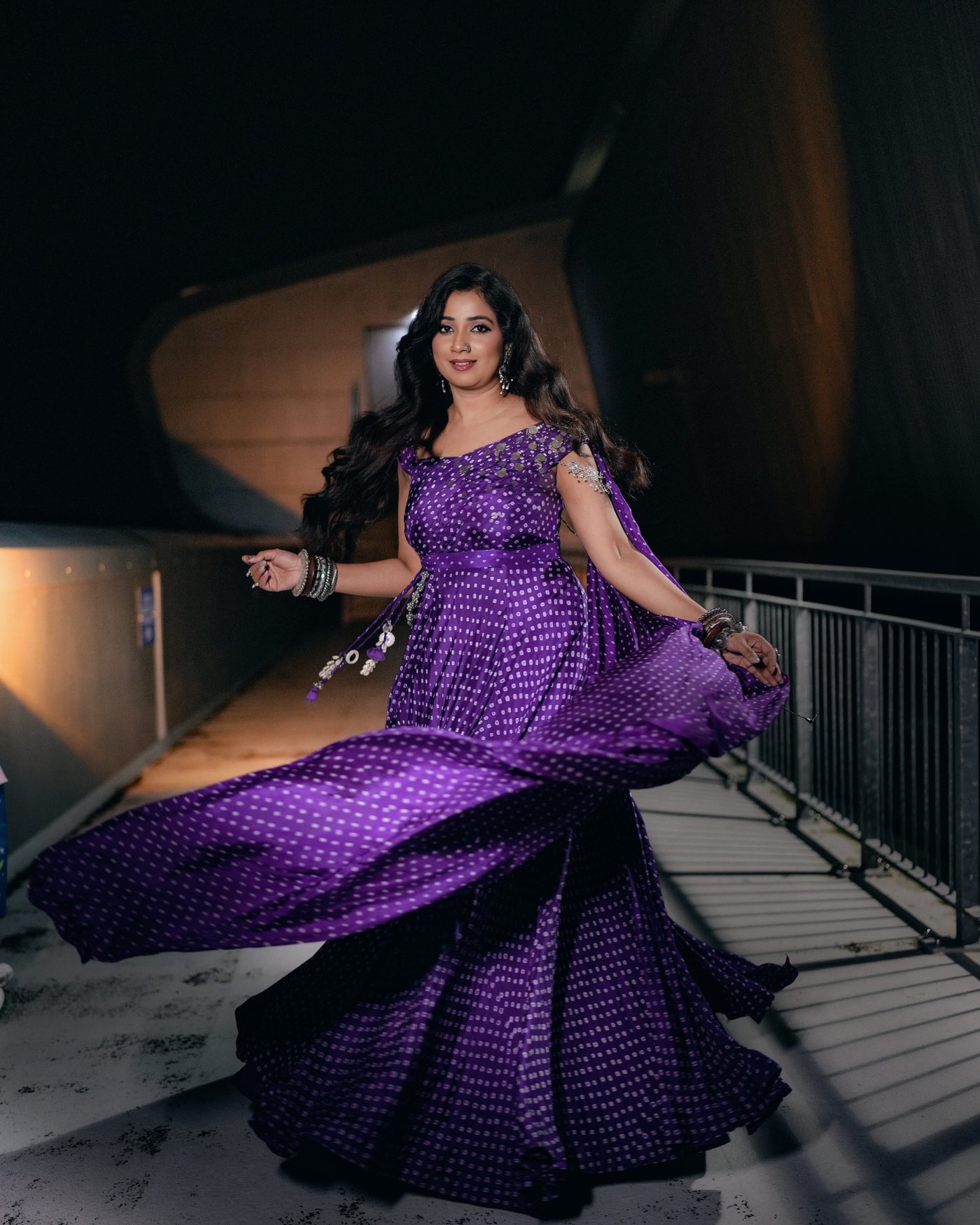 Shreya Ghoshal Redefines Ethnic Grace in Dreamy Purple Ensemble