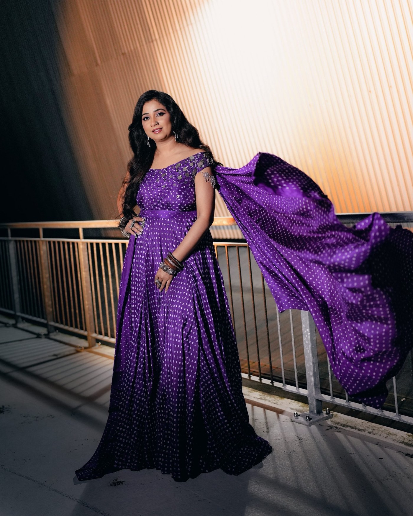 Shreya Ghoshal Redefines Ethnic Grace in Dreamy Purple Ensemble