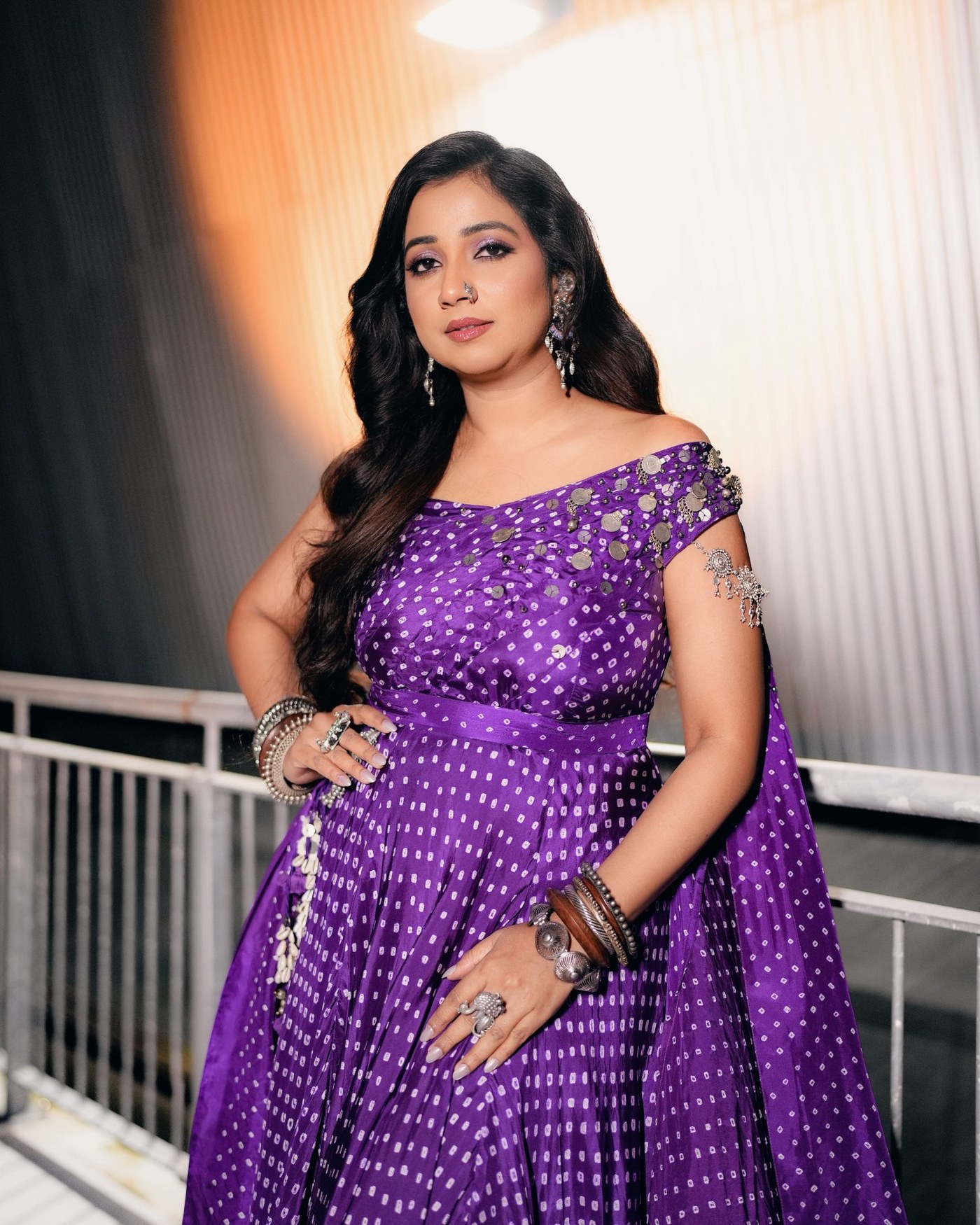 Shreya Ghoshal Redefines Ethnic Grace in Dreamy Purple Ensemble